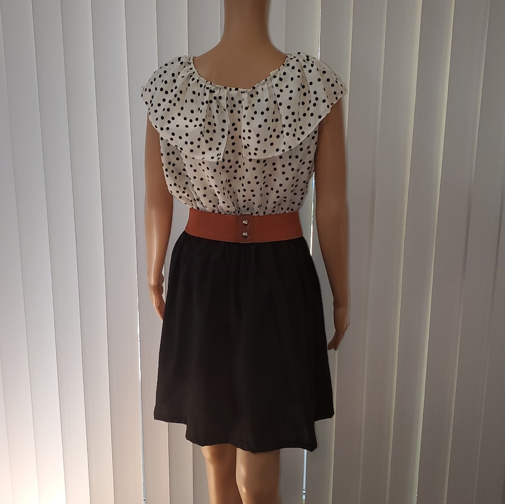 Ivory and black polka dot dress - Picture 5 of 6
